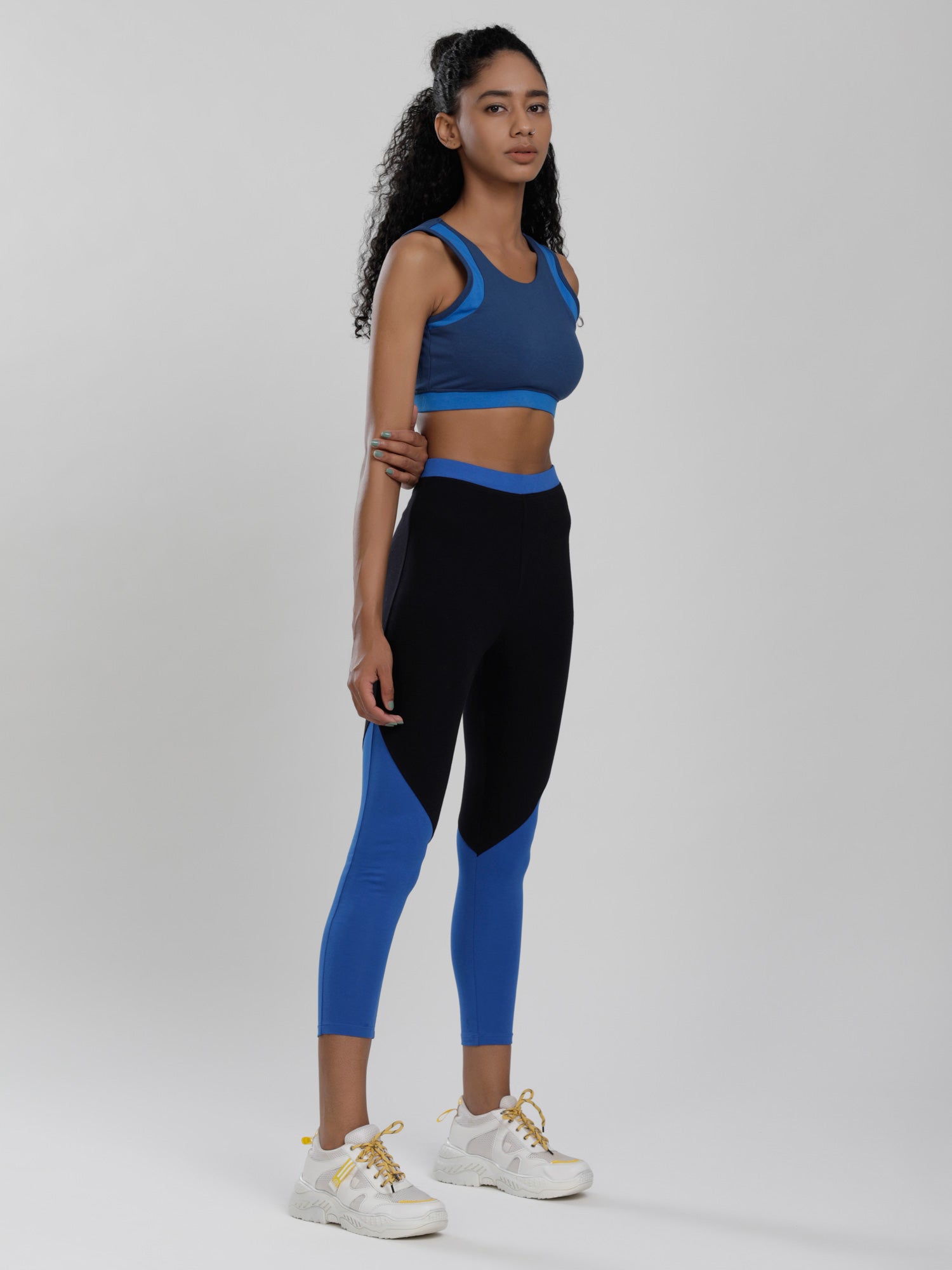 Buy Wholesale Leggings Online for all from Manufacturers and Wholesalers in  India | Leggings Near Me at Cheapest Price | Anar B2B Business App